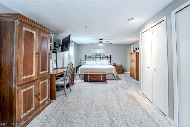 20566 Village Green Drive, Strongsville, OH 44149