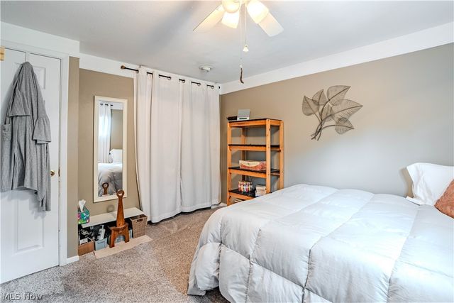 20566 Village Green Drive, Strongsville, OH 44149
