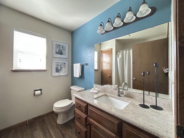 1916 PINK DOGWOOD WAY, Green Bay, WI 54313