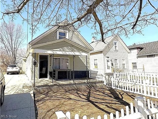 3328 W 61st Street, Cleveland, OH 44102