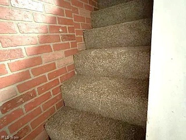 3328 W 61st Street, Cleveland, OH 44102