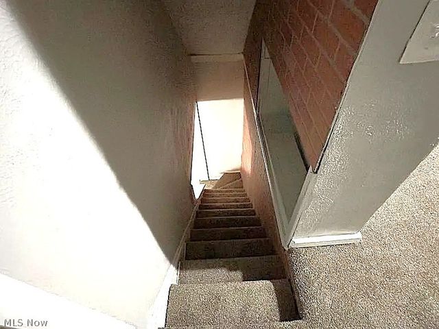 3328 W 61st Street, Cleveland, OH 44102