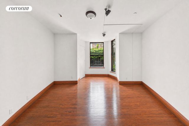 135 W 122ND Street, New York City, NY 10027