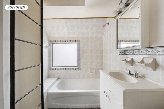 135 W 122ND Street, New York City, NY 10027