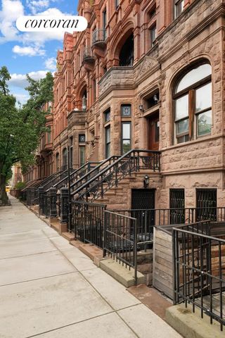 135 W 122ND Street, New York City, NY 10027