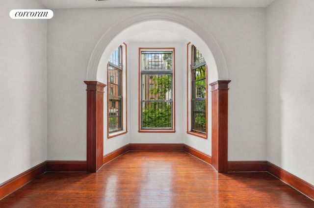 135 W 122ND Street, New York City, NY 10027