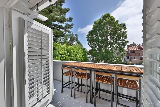 828 D Avenue, Coronado, CA 92118