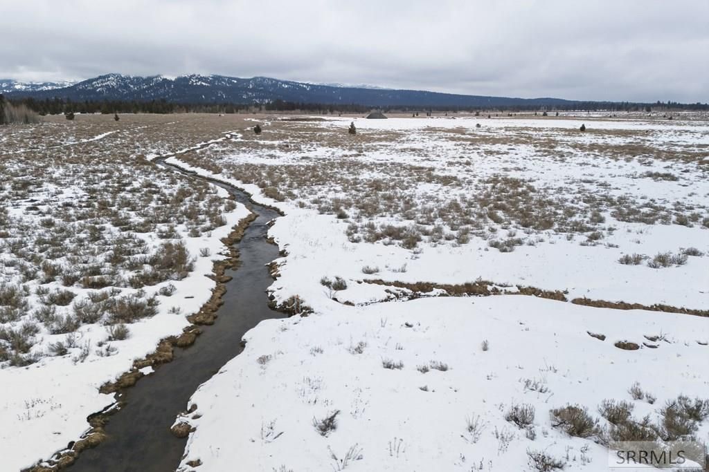 Image 2 of property listing at 4033 Brooks Blaze Lane, Island Park, ID 83429