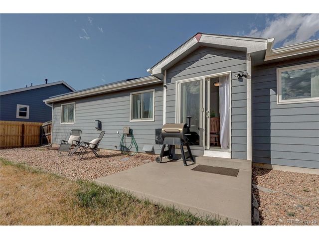 1498 S Dawn Dr, Milliken, CO 80543