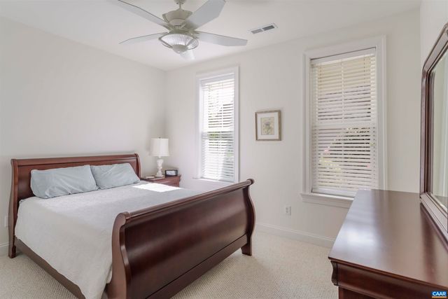 5527 STONEGATE LN, Crozet, VA 22932