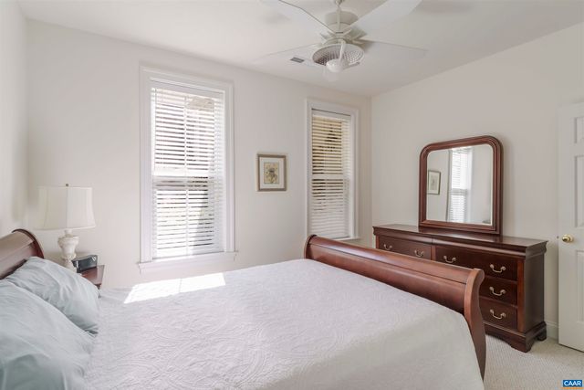 5527 STONEGATE LN, Crozet, VA 22932