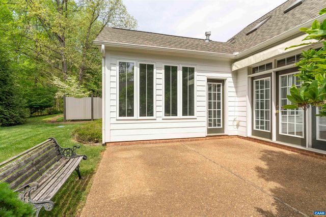 5527 STONEGATE LN, Crozet, VA 22932