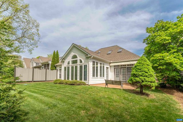 5527 STONEGATE LN, Crozet, VA 22932