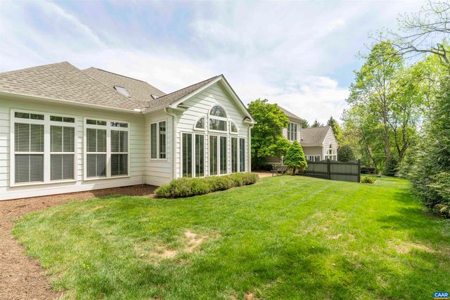 5527 STONEGATE LN, Crozet, VA 22932
