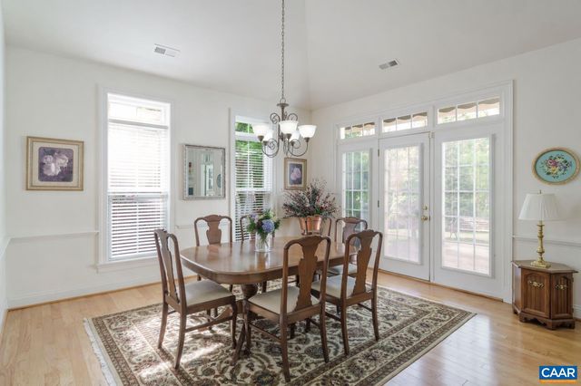 5527 STONEGATE LN, Crozet, VA 22932
