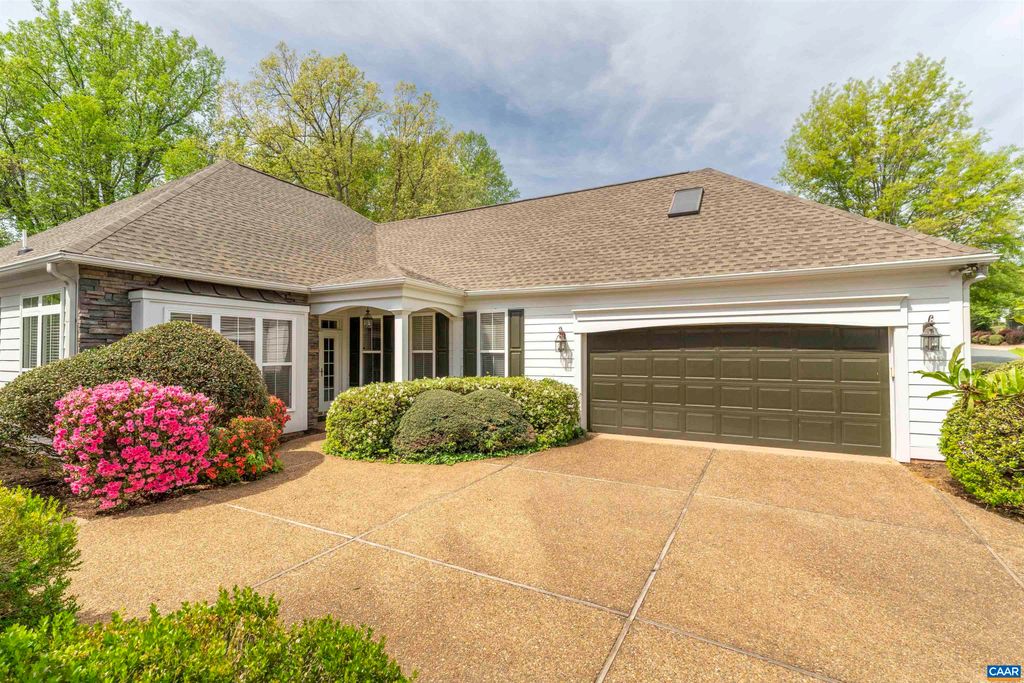 5527 STONEGATE LN, Crozet, VA 22932