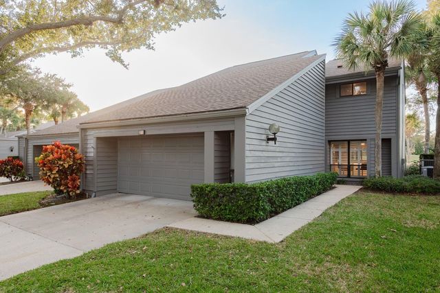 3098 EAGLES LANDING CIRCLE W, Clearwater, FL 33761