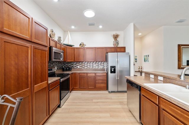 3240 ISLAWILD WAY, The Villages, FL 32163