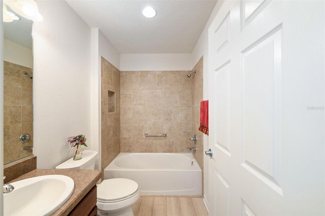 3240 ISLAWILD WAY, The Villages, FL 32163