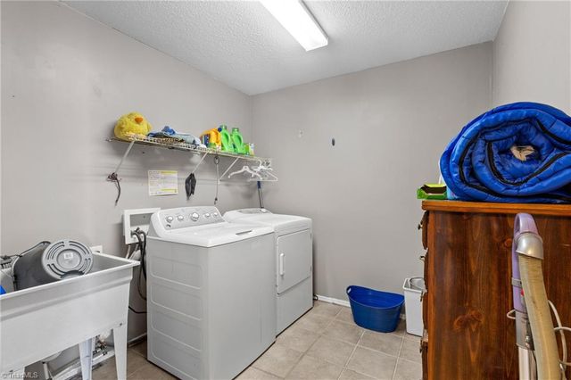 3009 Brookrun Drive, Jamestown, NC 27282