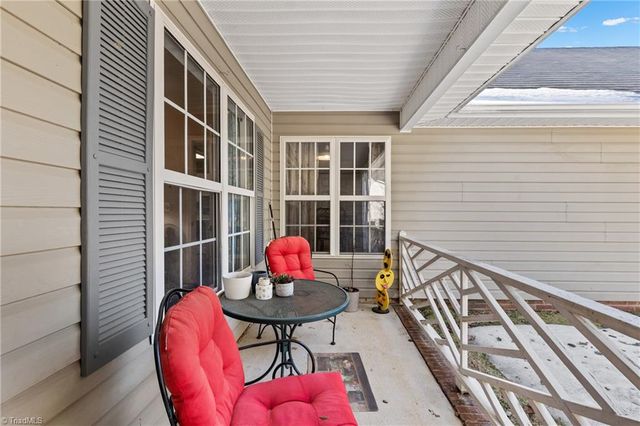 3009 Brookrun Drive, Jamestown, NC 27282