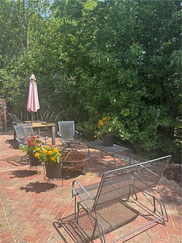 3009 Brookrun Drive, Jamestown, NC 27282