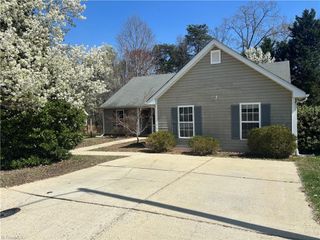 3009 Brookrun Drive, Jamestown, NC 27282