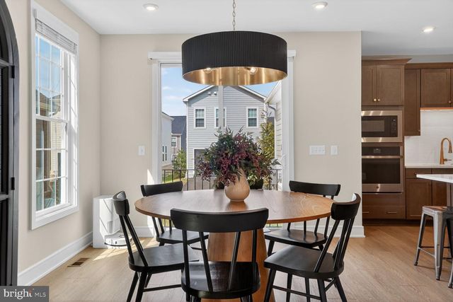 6053 COBBLESTONE CT, Marshall, VA 20115