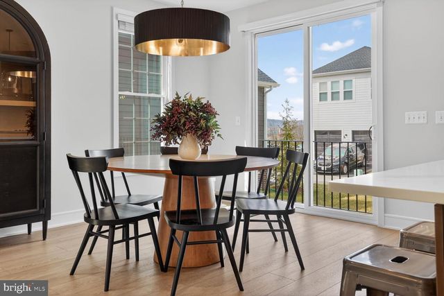 6053 COBBLESTONE CT, Marshall, VA 20115