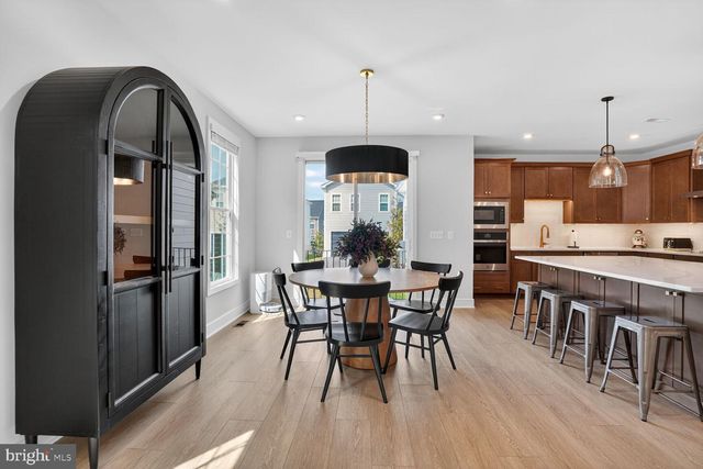 6053 COBBLESTONE CT, Marshall, VA 20115