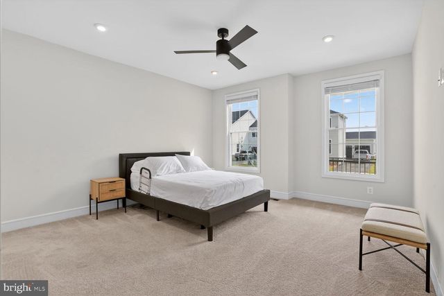 6053 COBBLESTONE CT, Marshall, VA 20115