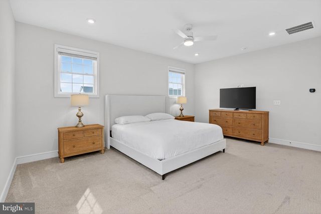 6053 COBBLESTONE CT, Marshall, VA 20115