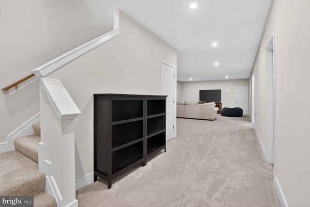 6053 COBBLESTONE CT, Marshall, VA 20115