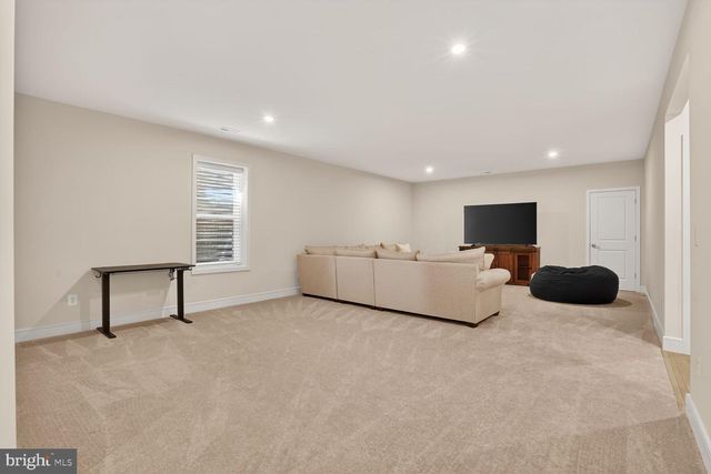 6053 COBBLESTONE CT, Marshall, VA 20115