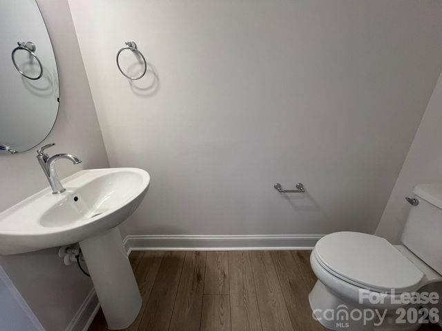 7708 Ethora Way, Charlotte, NC 28216