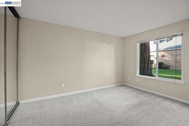 215 Reflections Dr 16, San Ramon, CA 94583