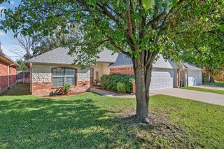 1001 Austin Court, Weatherford, TX 76086