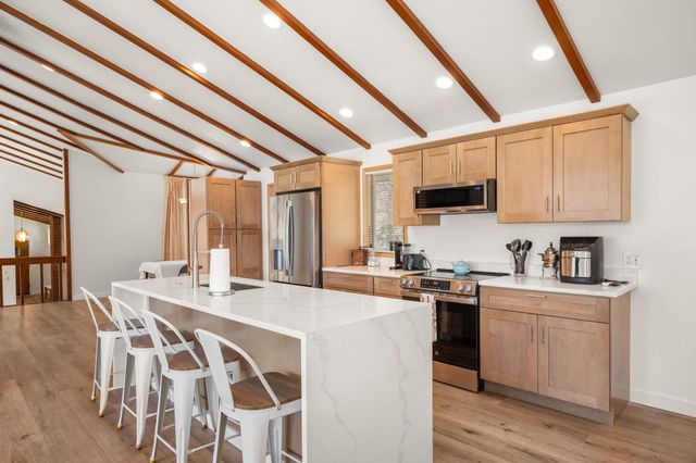11708 E 19th Ave, Spokane Valley, WA 99206