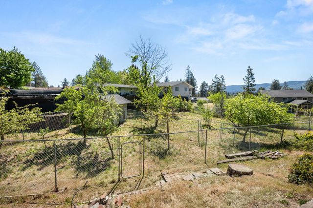 11708 E 19th Ave, Spokane Valley, WA 99206