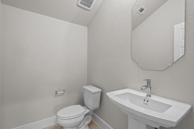 4515 Whisperwood Drive, Rosenberg, TX 77471