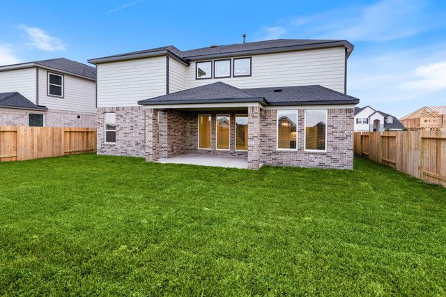 4515 Whisperwood Drive, Rosenberg, TX 77471