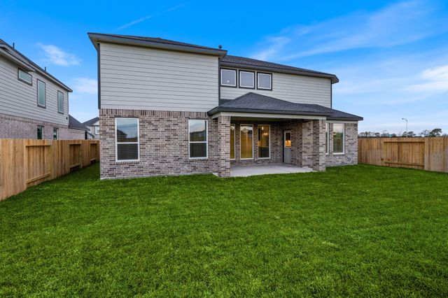 4515 Whisperwood Drive, Rosenberg, TX 77471
