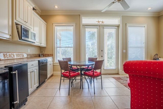 419 La Valencia Circle, Panama City Beach, FL 32413