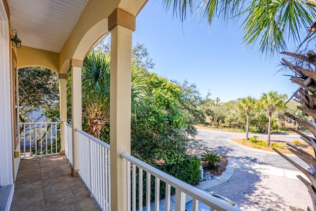 419 La Valencia Circle, Panama City Beach, FL 32413