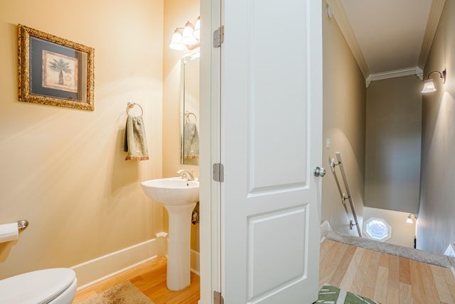 419 La Valencia Circle, Panama City Beach, FL 32413