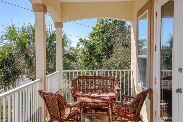 419 La Valencia Circle, Panama City Beach, FL 32413