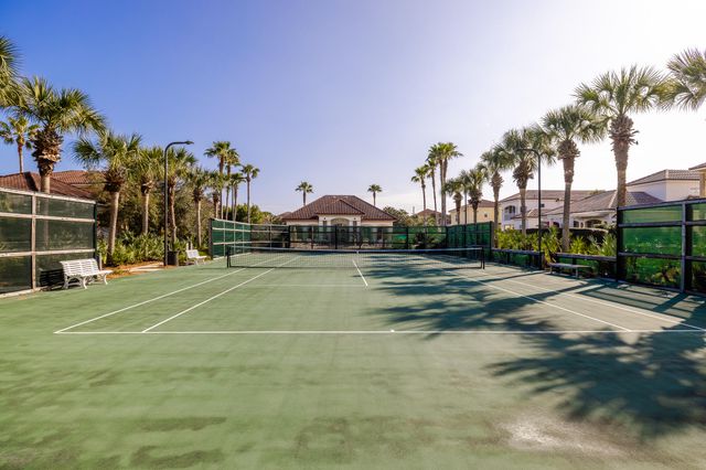 419 La Valencia Circle, Panama City Beach, FL 32413