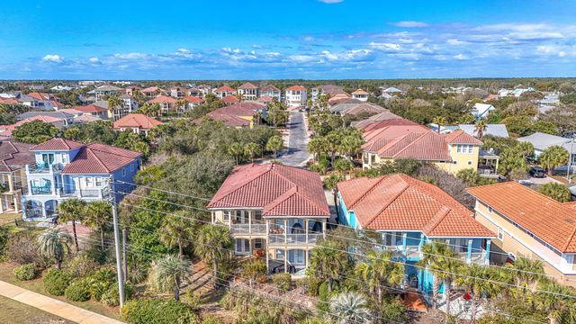 419 La Valencia Circle, Panama City Beach, FL 32413