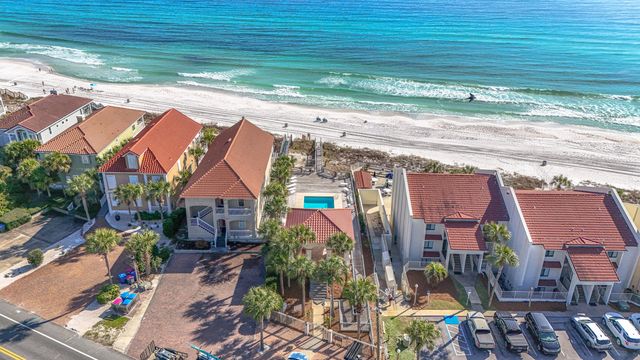 419 La Valencia Circle, Panama City Beach, FL 32413