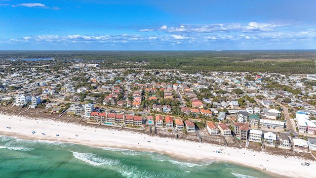 419 La Valencia Circle, Panama City Beach, FL 32413